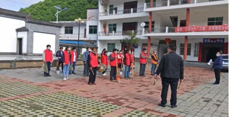 千家坪村志愿服务队